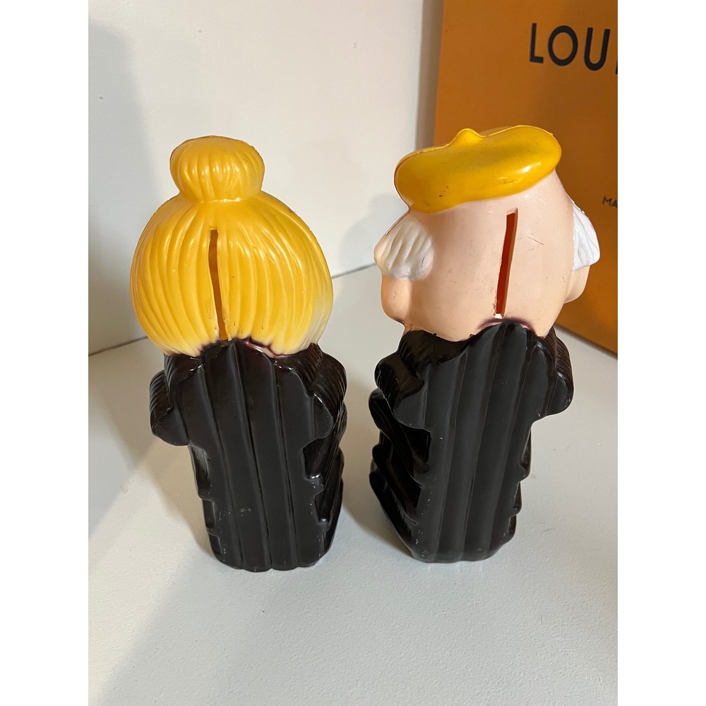 Charming Vintage Grandparents Piggy Bank Set Couple Novelty Coin Bank Decor - Picture 3 of 3